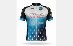 Remise des nouvelles tenues